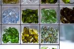 la somme des parts | Glasswork in Wall Treatments by Eric Sauvé | Bibliothèque Kirkland in Kirkland. Item composed of steel and glass