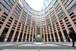 United Earth Glass Sculpture | Public Sculptures by ARCHIGLASS by Urbanowicz | Parlement européen in Strasbourg. Item composed of steel and glass in minimalism or contemporary style