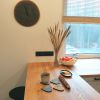 Wood and gray felt coasters "Hearts". Set of 2 or 4 | Tableware by DecoMundo Home. Item made of oak wood with fabric works with minimalism & modern style