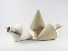 Anfore - bianco | Vase in Vases & Vessels by gumdesign. Item composed of metal and marble in modern style