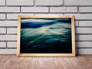 The Uniqueness of Waves V | Limited Edition Print | Photography by Tal Paz-Fridman | Limited Edition Photography. Item made of paper compatible with minimalism and contemporary style
