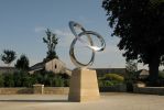 Infinity Curve | Public Sculptures by Wenqin CHEN. Item made of steel