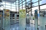 Glasshenge Series | Divider in Decorative Objects by ARCHIGLASS by Urbanowicz | Wrocław Nicolaus Copernicus Airport in Wrocław. Item made of glass