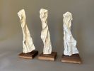Leaning In - Plaster Sculptures | Sculptures by Lutz Hornischer - Sculptures in Wood & Plaster
