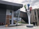 Révéler ses couleurs | Public Sculptures by COOKE-SASSEVILLE | School Secondary Le Boisé in Victoriaville. Item composed of steel